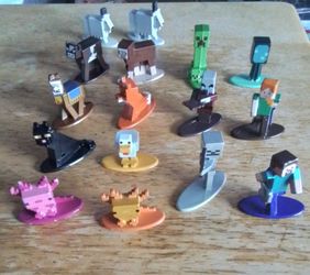 MINECRAFT NANO METAL MINI FIGURES $20