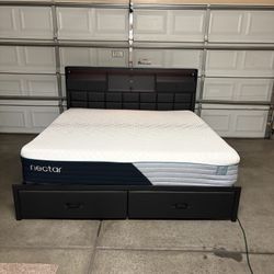 King Size Bed With Mattress 