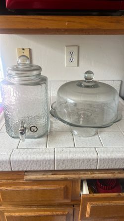 Glasses pitcher & cake stand