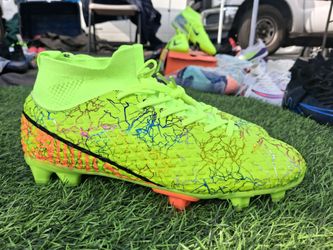 Size 11.5 soccer cleats
