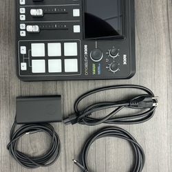 RodeCaster Duo Podcasting Mixer