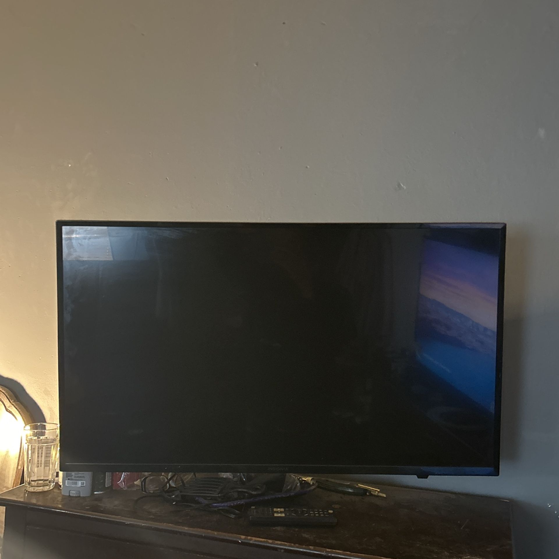 Insignia Tv 34 Inch