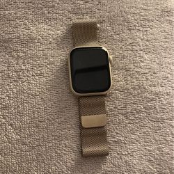 Apple Watch 9 rose gold band (3 weeks)