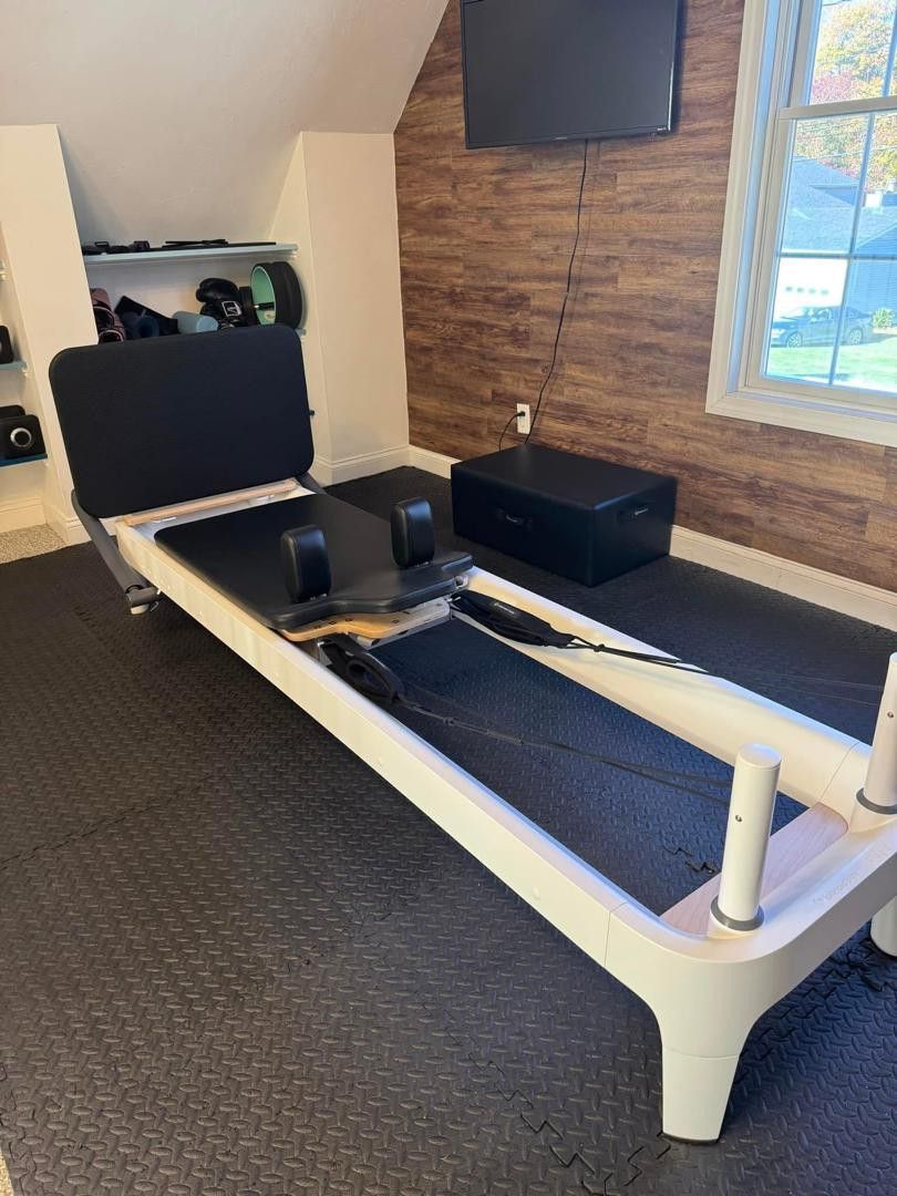 Balanced Allegro Pilates Machine 