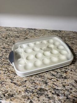 PAMPERED CHEF DEVILED EGG CHILLING TRAY