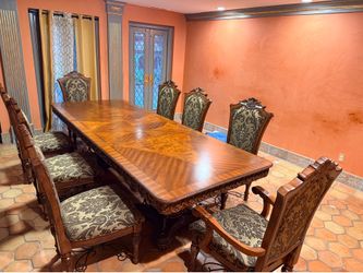 Beautiful Brown 8-seater Dining Table