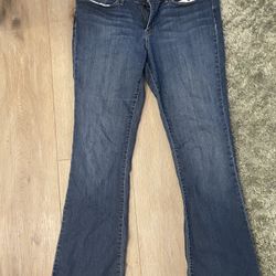 Women’s Size 12M-3699