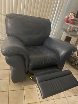 Navy Blue Faux Leather Recliner Armchair – Manual Reclining Chair