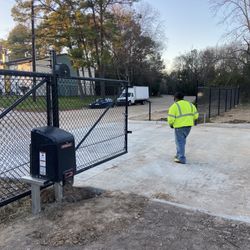 Liftmaster Gate Opener 