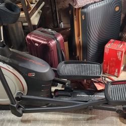 ProForm Elliptical Endurance 520