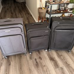 Samsonite Suitcases