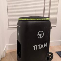 Titan One Pickleball Machine (with Battery And Charger)