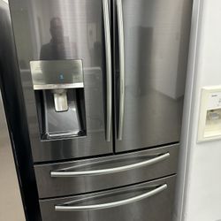 Samsung Black Stainless Steel Refrigerador 