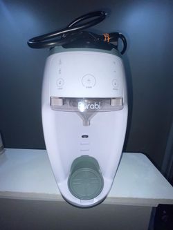 bottle maker