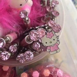 Hello Kitty  Cat Pens 🖊           2 For $5