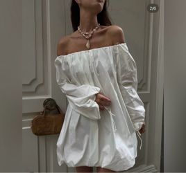 White Off-Shoulder Balloon Mini Dress