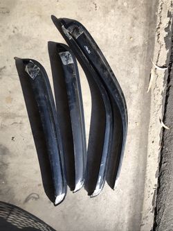 AVS Ventvisors 2003 Jeep Liberty