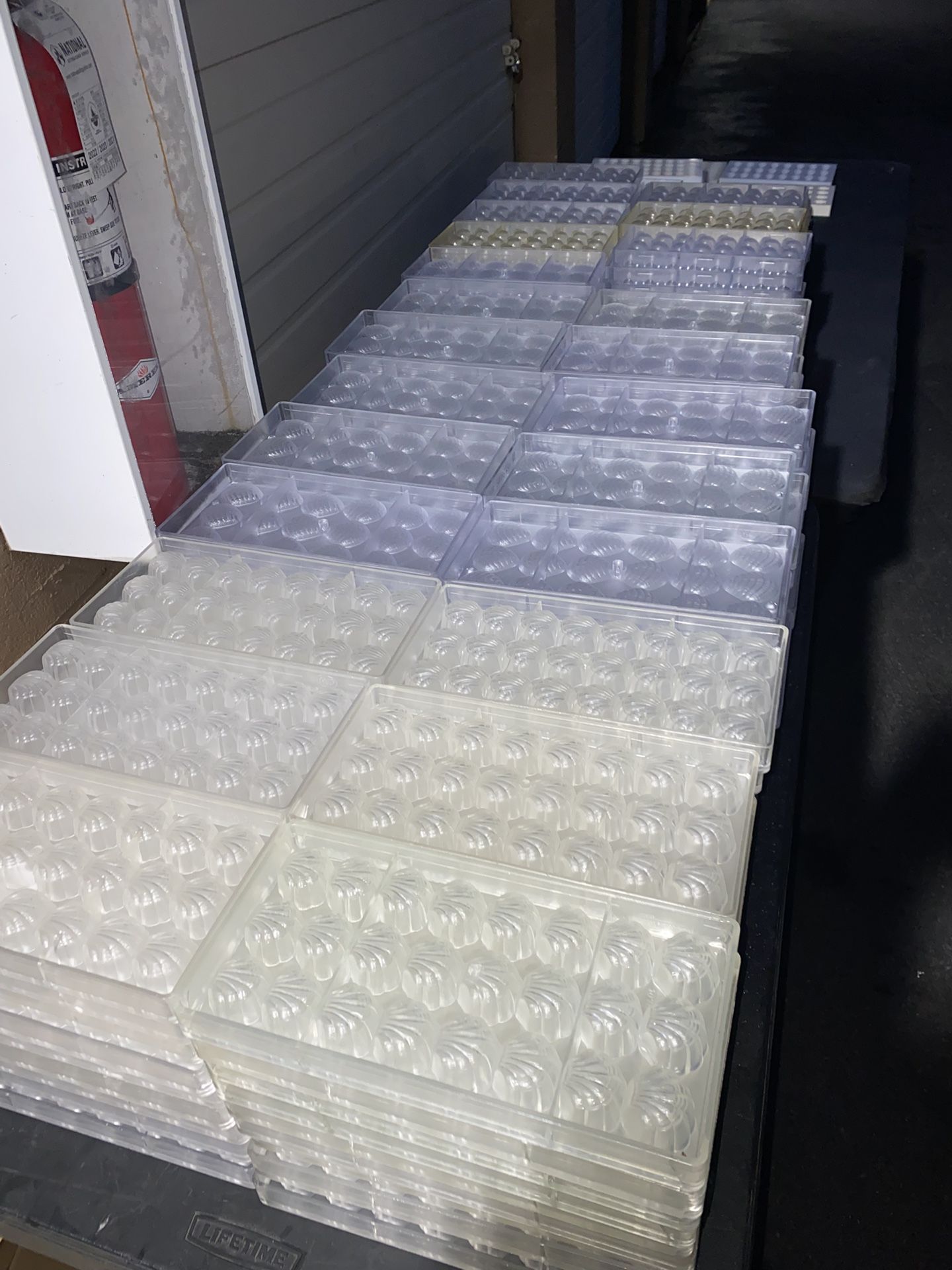 Approximately 247 Polycarbonate Chocolate Molds Read Description