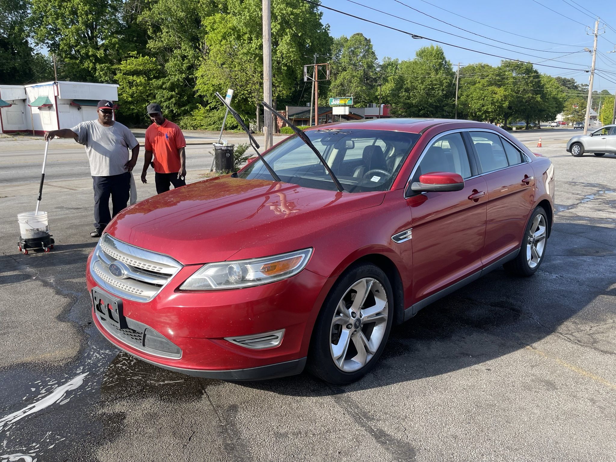 2010 Ford Taurus