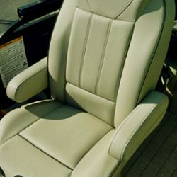 Barletta Captains Luxury Chair For Pontoon Or Regular Boat