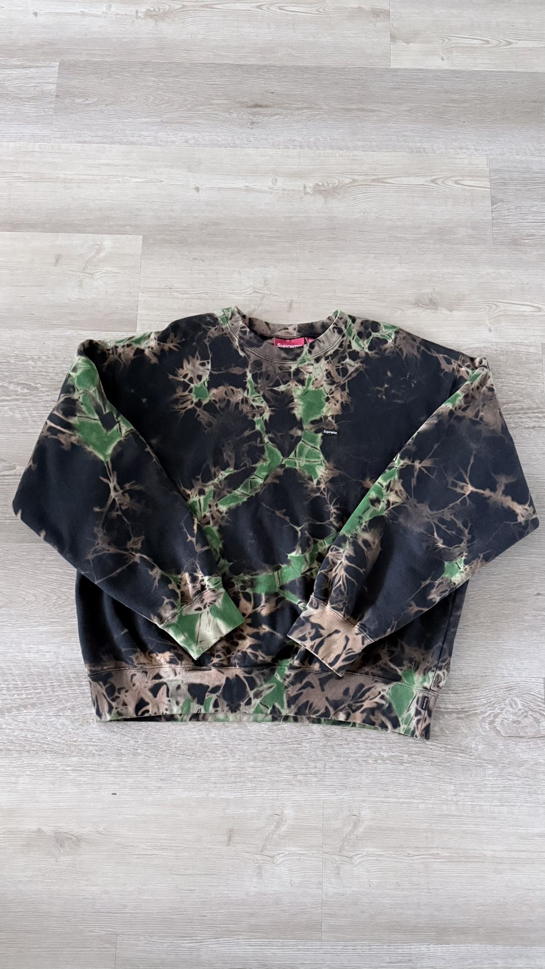 Supreme Small Box Crewneck