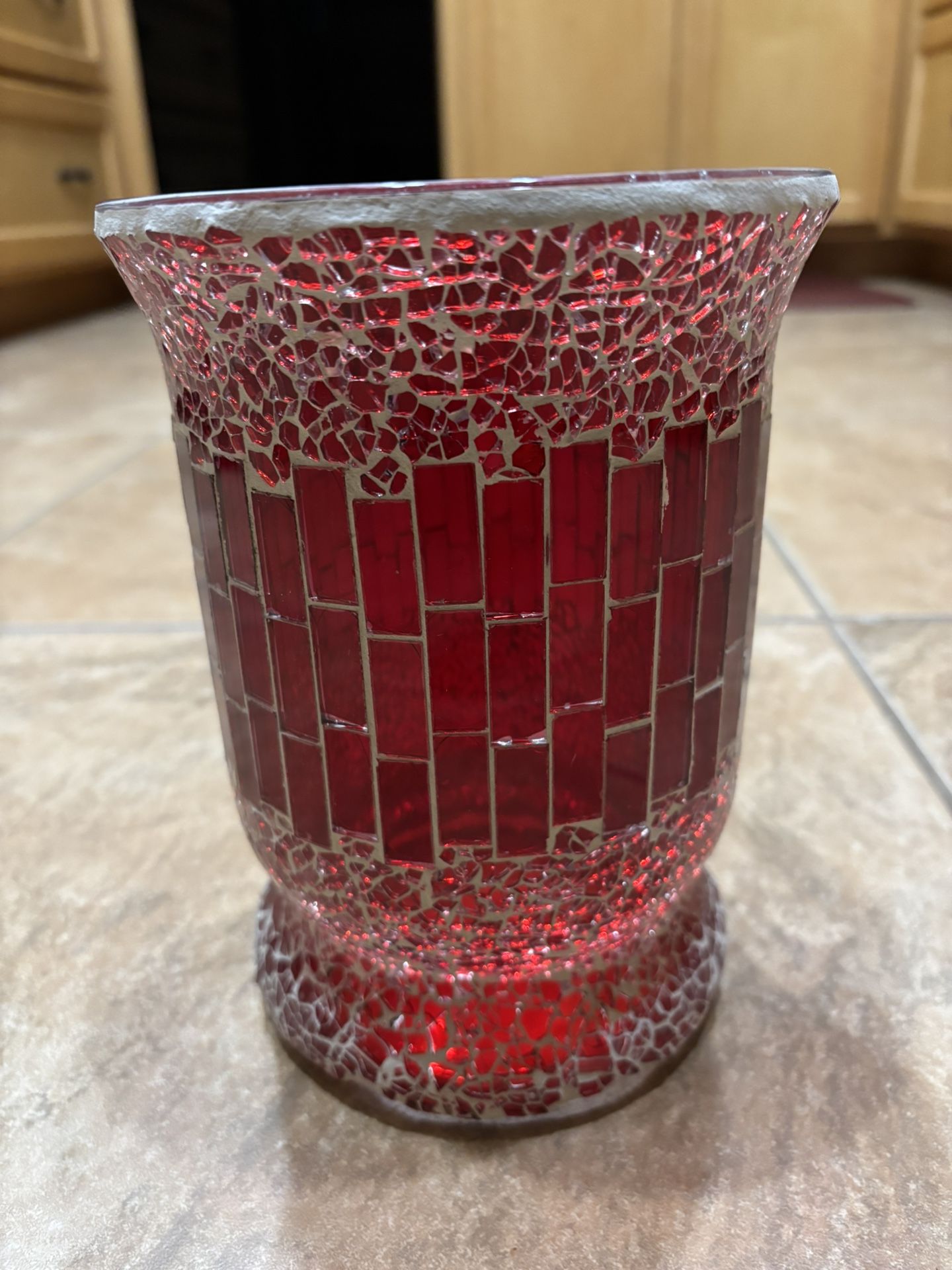 Hurricane Vase