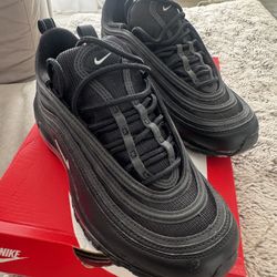 Nike Air Max 97 Black Metallic Silver Women’s Size 8 • DM8347-001 • Running Shoes