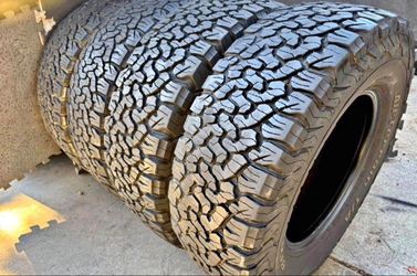 275/70/17 Bfgoodrich 📍📍 Vendo un set de llantas con 80% de vida las 4 📍🌟