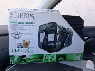 Sherpa Original Deluxe Travel Pet Carrier, Airline Approved & Guaranteed On Board - Black, Medium. ** NEW WITH TAGS!...asking $50.00