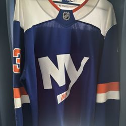 Mat barzal islanders alternate jersey 
