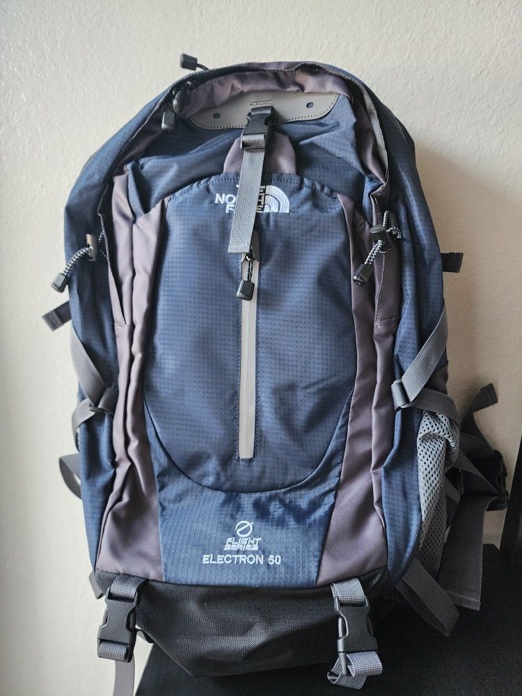 BRAND NEW LARGE BACKPACK FOR HIKING