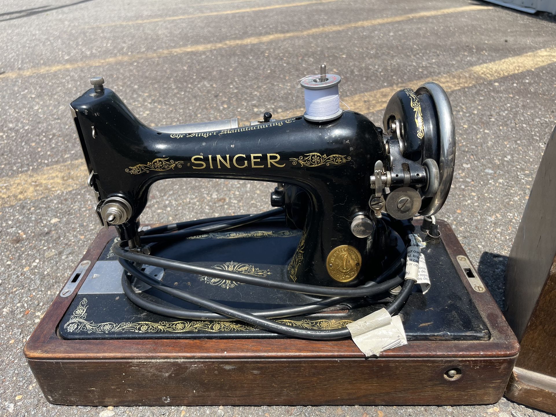 Singer Sewing Machine Portable