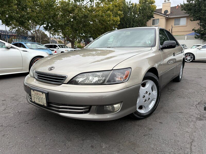 2000 Lexus ES 300