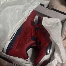 Jordan 4 