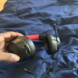 Bluetooth And Wireless Gaming Headphones 