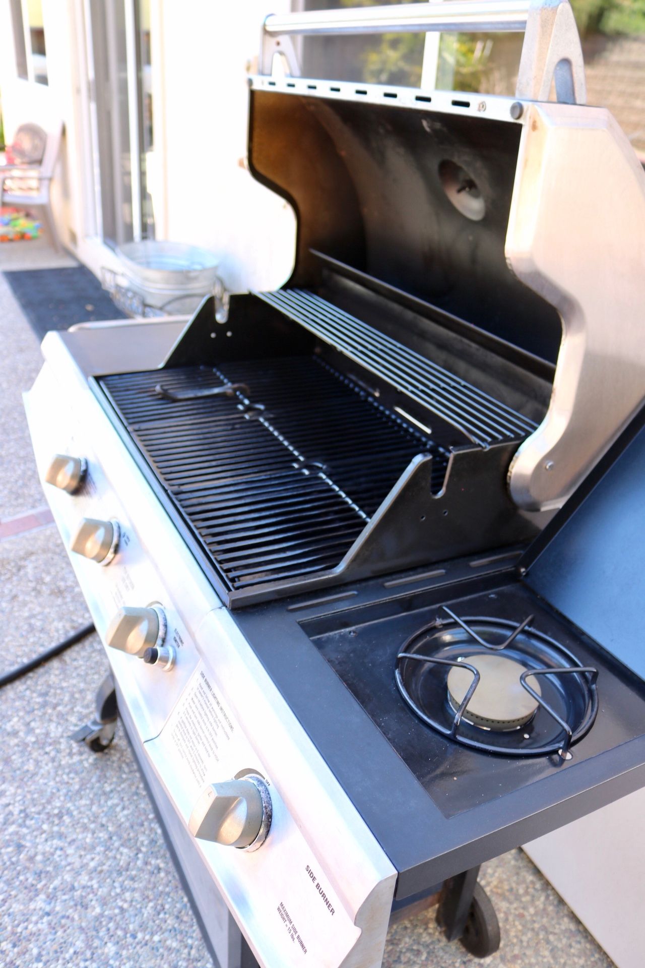 Brinkmann pro series 8300 gas grill