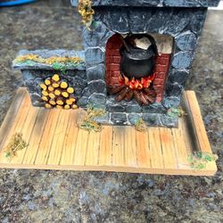 Ashland Halloween Mini Fireplace Decoratio