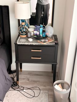 1 night stand table