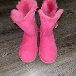 Ugg Short Boots Sz 5