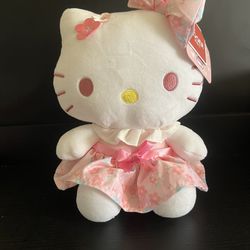 Hello kitty plushies 