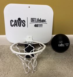 Cleveland Cavs Mini Clip On Basketball Hoop With Ball