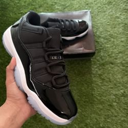 JORDAN 11 ‘ SPACE JAM’