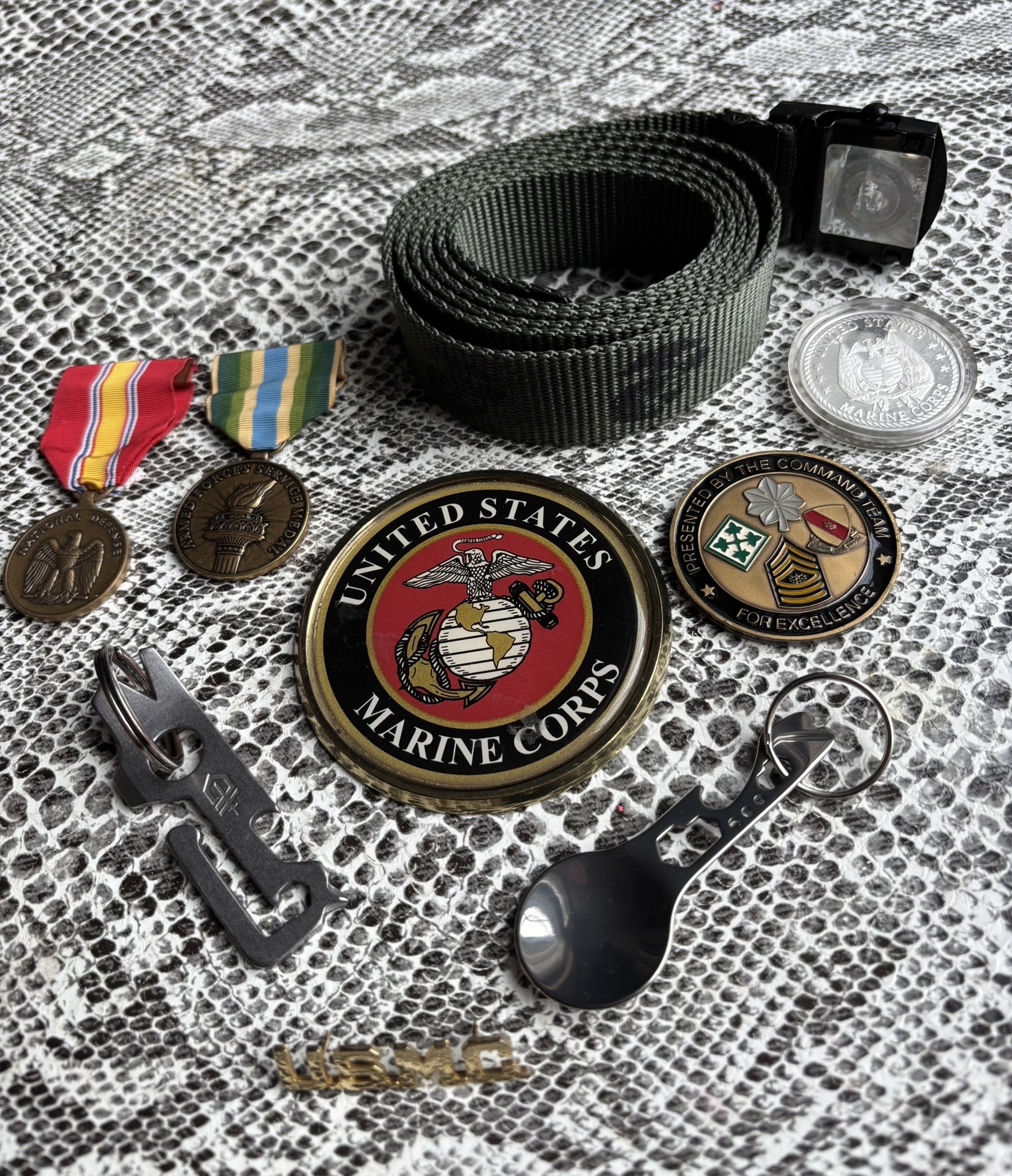 9 piece USMC United States, Marine Corps, military bundle