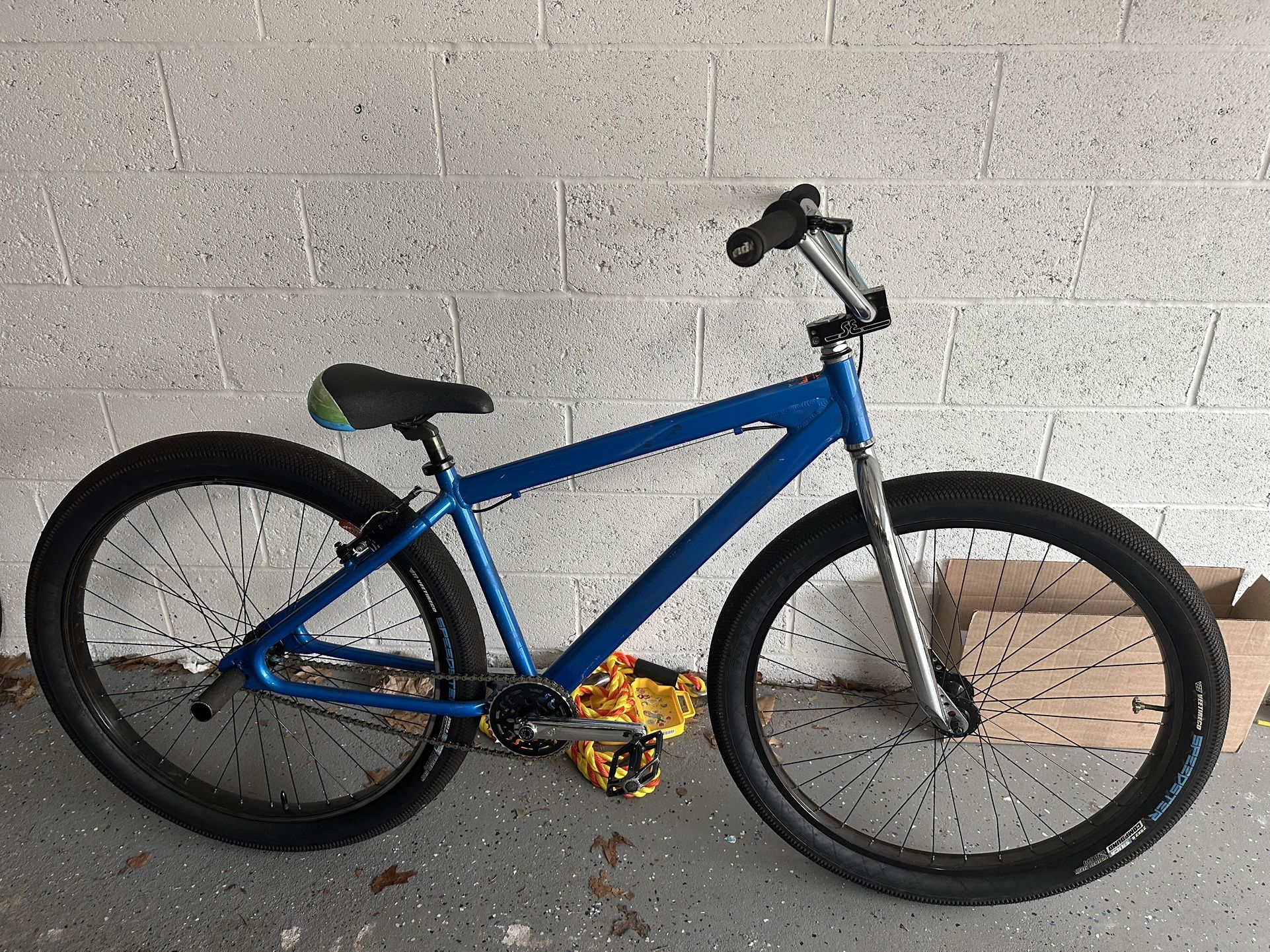 Se Bike In Good Condition (negotiable)