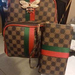 Heemosa Michila Con Cartera