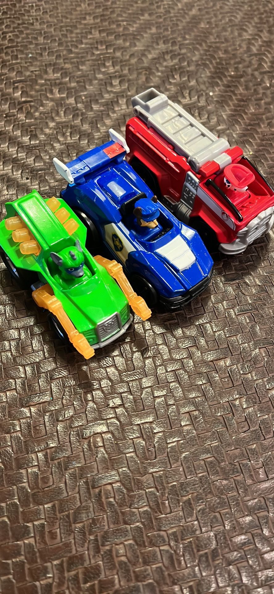 Paw Patrol, True Metal Movie Gift Pack of 3 Collectible Preschool Toys, 1:55 Scale Die-Cast