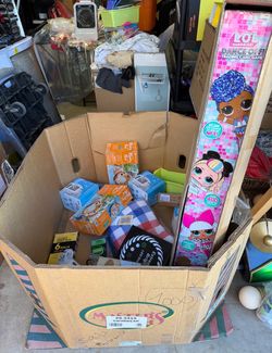 Pallet general merchandise from target store