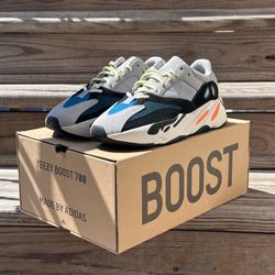 Yeezy 700 Wave Runner