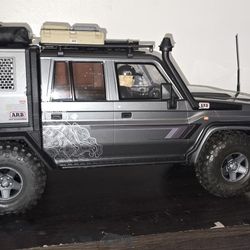 Rgt Commander Land Cruiser Rc Crawler Full Accessories Arb
