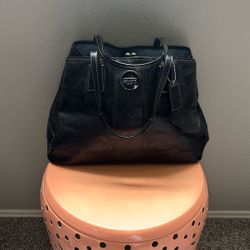 Coach Kiss Lock Black Shoulder Bag